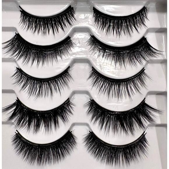 Luxillia Magnetic Lashes with Magnetic Eyeliner and Tweezers 5 pair - Picture 2 of 9